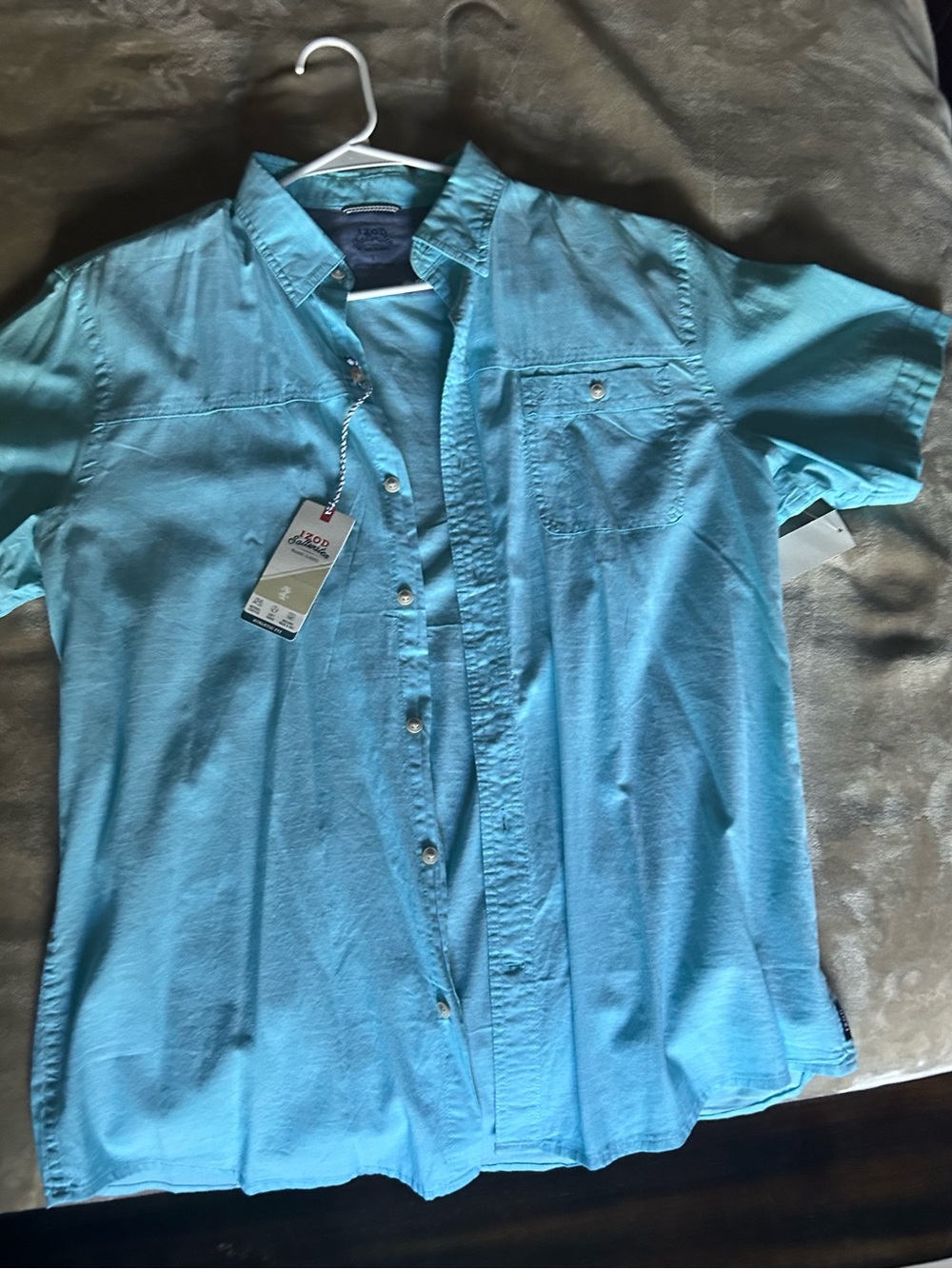 Izod Short-Sleeve Button-Down Shirt in Teal
